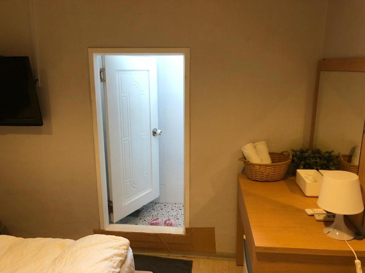 بيت شباب كريس سيول المظهر الخارجي الصورة